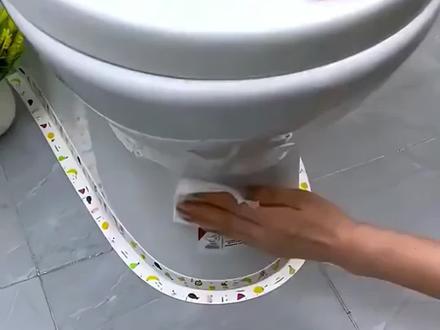 家里的灶台马桶水池缝隙发黑发霉不好看，赶紧安排上这款#美缝贴轻松解决，美观又好看#生活好帮手视频封面