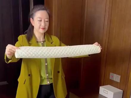 惊爆价！有了它，家里的枕头怎么睡都是白白净净的，告别发黄的烦恼，今日下单仅需9.9元2个视频封面
