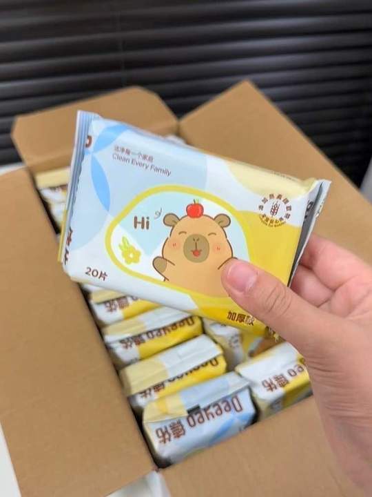 孩子开学，第一件事就是囤湿巾！给孩子选了德佑便携湿巾，带去学校用，现在开学季价格超划算，妈妈们真的可以闭眼冲！#湿巾 #开学必备#德佑湿巾#婴儿手口湿巾视频封面