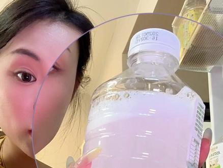 早知道椰子水这么便宜，谁还喝白开水呀！！#椰子水 #NFC #夏日饮品视频封面