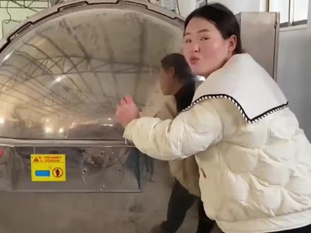 这么好吃的活珠子，据说吃活珠子只有0次和无数次#活珠子 #活珠子毛蛋 #钢化蛋 #香辣味活珠子 #妈呀太香了视频封面