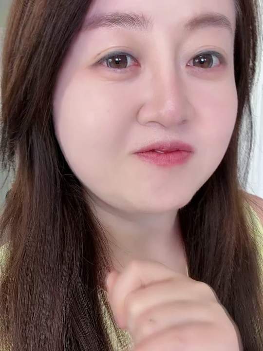 我的脸这是被毁了吗？感觉上升到光热损了！#护肤#晒后 #英氏#英氏双萃视频封面