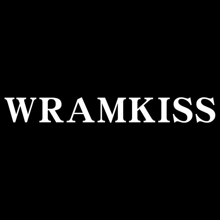 WARMKISS品牌Logo