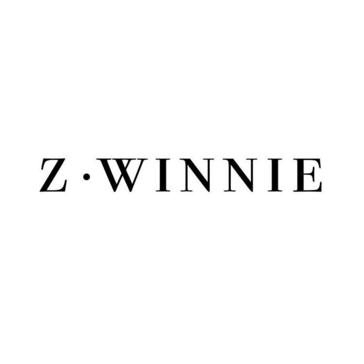 Zwinnie/詹**品牌Logo