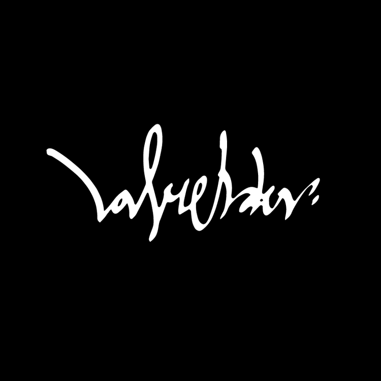 “lovemelater”品牌Logo
