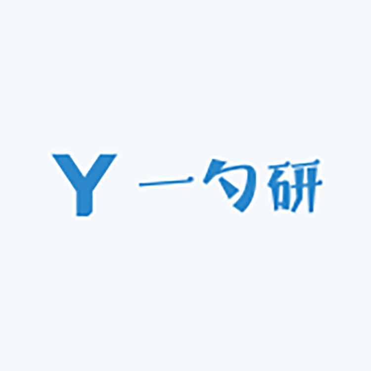 辰衣纯品牌Logo