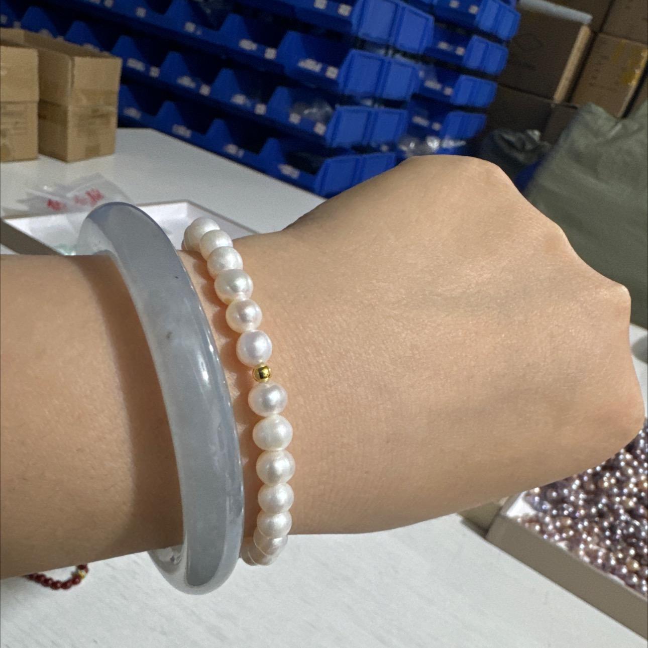 玲丽缅甸翡翠日记正在直播直播封面