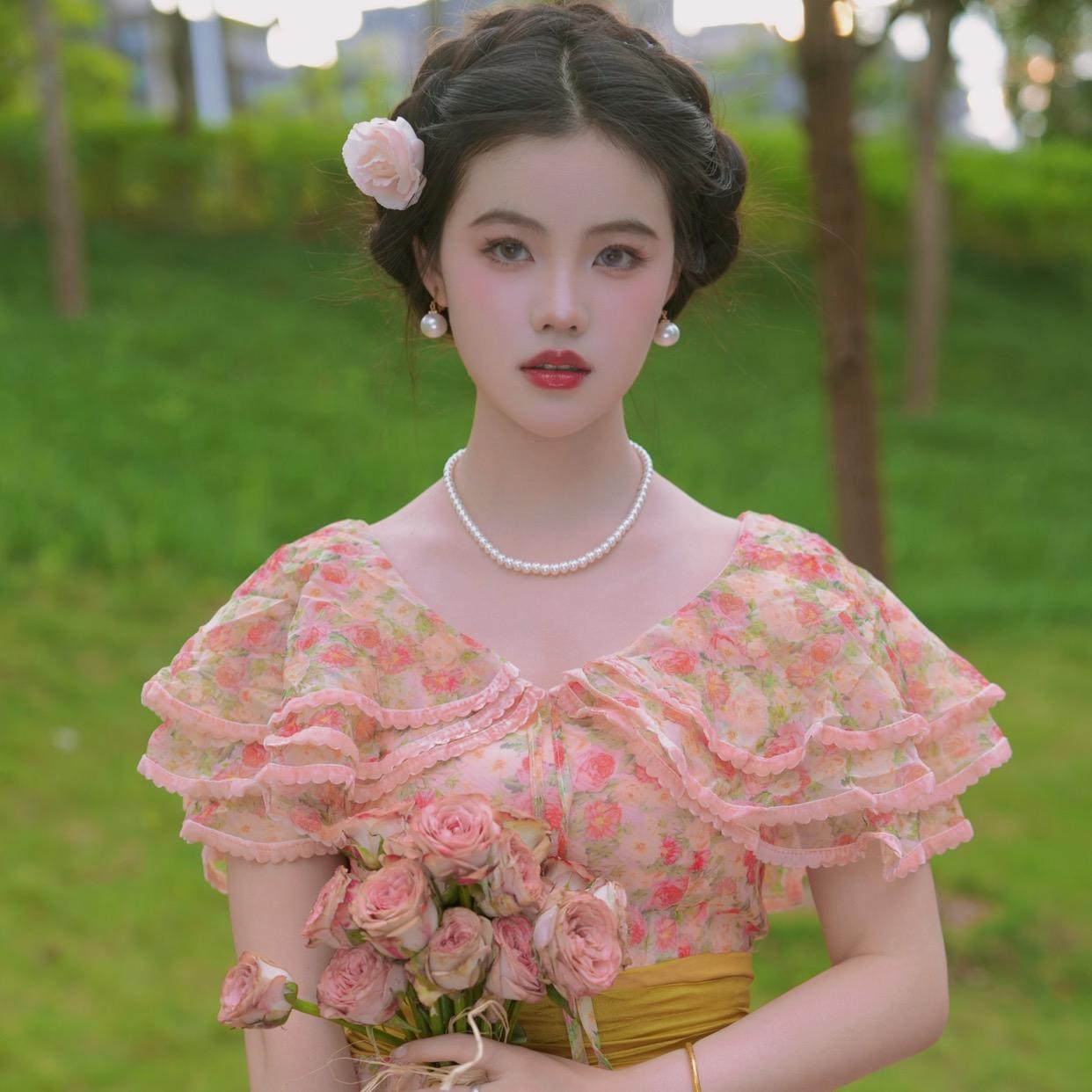 好有质感的妆容直播封面