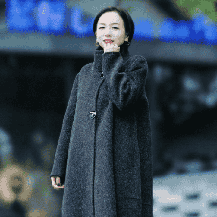 春夏商场专柜品质，高端材质，现货为主，每场300款直播封面
