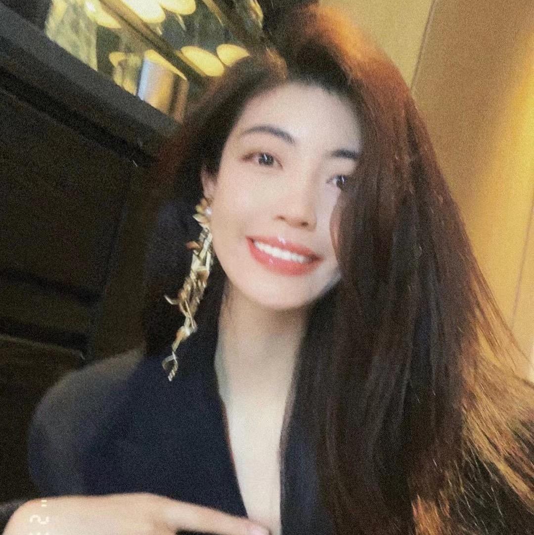 妮蔻开播啦！直播封面