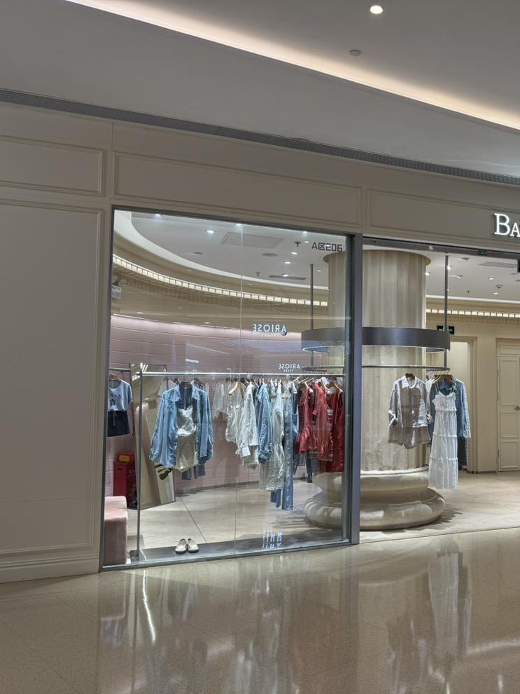 万达店长拿过来800冬款，全给直播封面