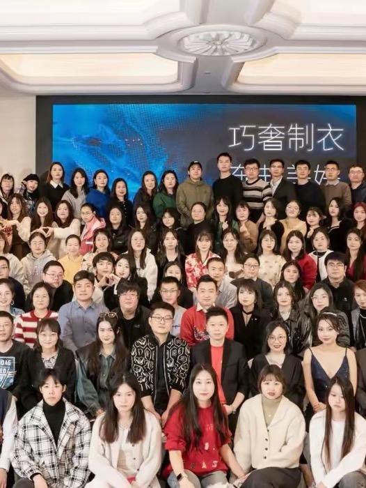 姐姐出下午场啦直播封面