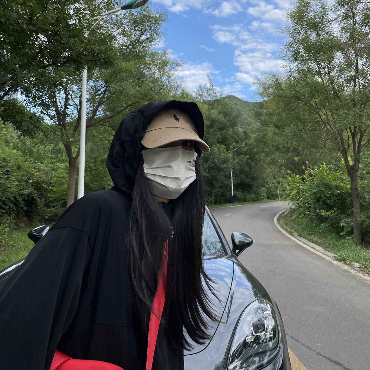 光哥只会做裤子直播封面