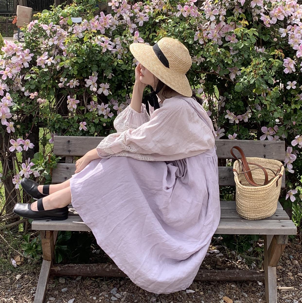 小黄带着好看的衣服来咯直播封面