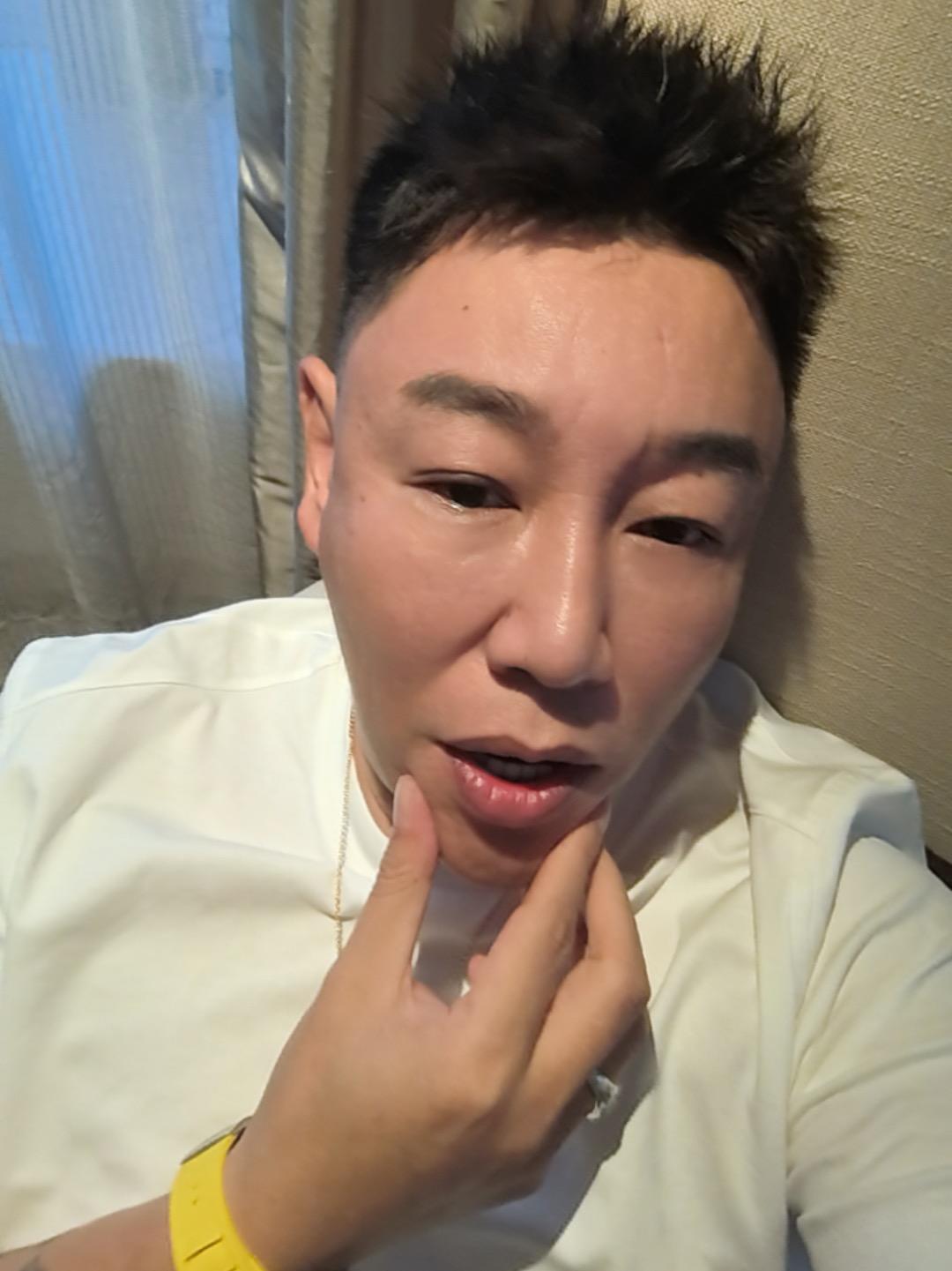 拉菲奔富仓库直发直播封面