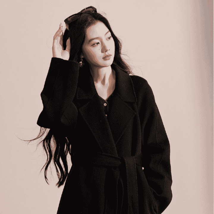 穿不被定义的风格，做独一无二的自己，和三彩GET明星穿搭#流光“轶”彩直播封面