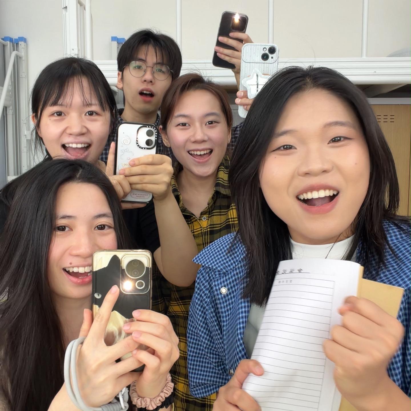 红榜学生宿舍六七件套床垫床帘！直播封面