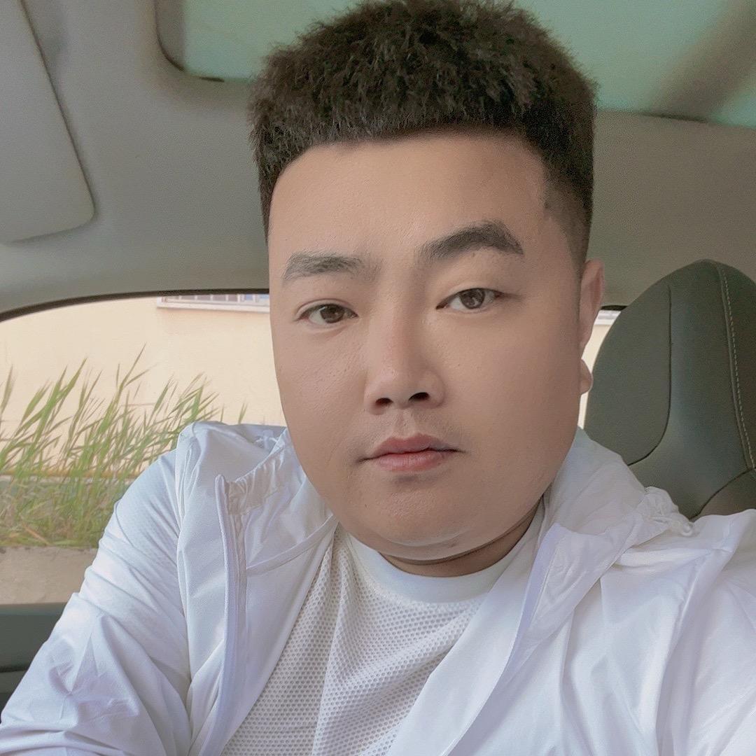 进来说点大事直播封面