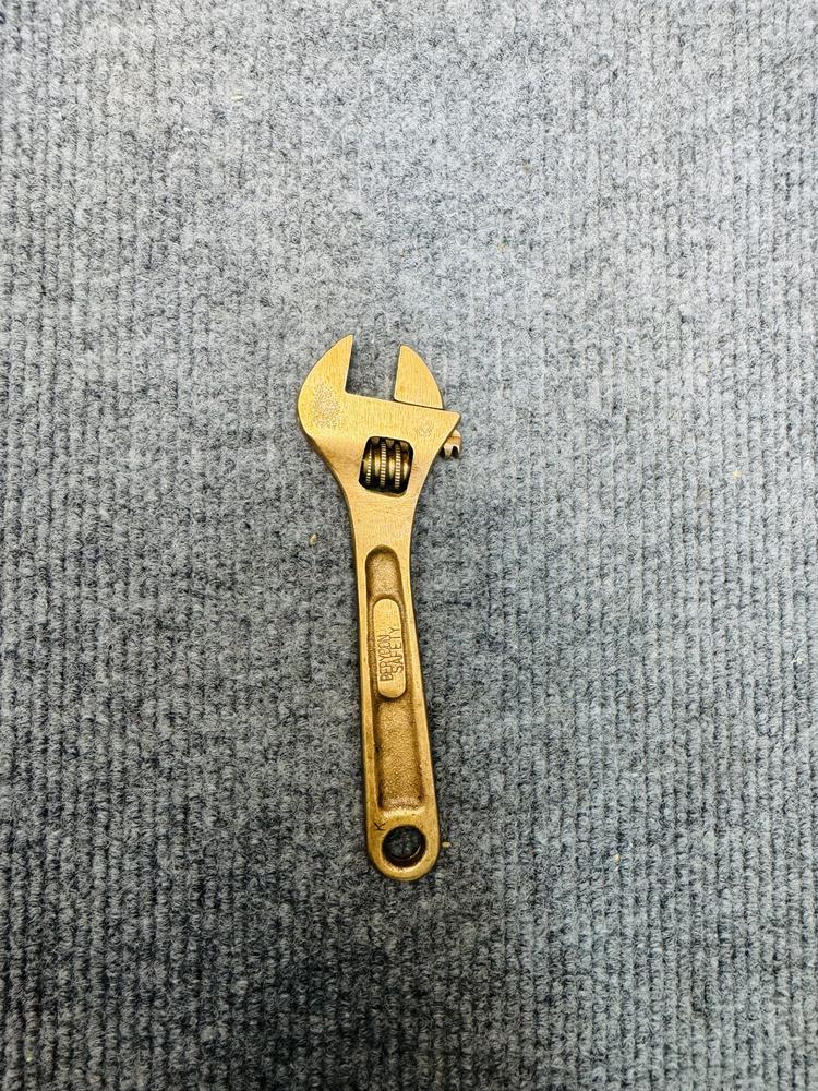 叁上二手工具小店Logo