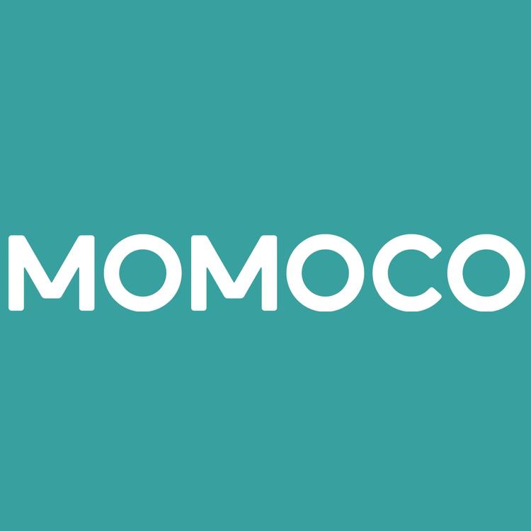 玛米玛卡MOMOCO服饰旗舰店小店Logo
