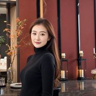 硕姐2号仓（国际美妆）抖音达人头像