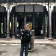 彭飞抖音达人头像