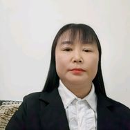 小卢（晚上7：30开播）抖音达人头像