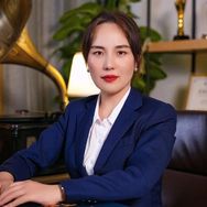 小艾聊法拍抖音达人头像