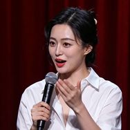 颖宝脱口秀抖音达人头像