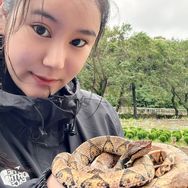 五步小娘子🐍抖音达人头像