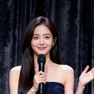 脱口秀西西抖音达人头像