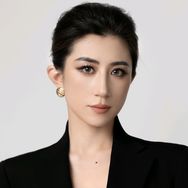 崔冬冰·露西密码品牌创始人III抖音达人头像