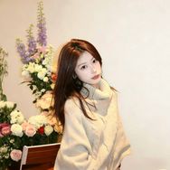 玥玥Mia抖音达人头像