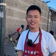 小唐在美国摆摊做饼抖音达人头像