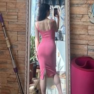 爱吃肉的比基尼小姐姐抖音达人头像