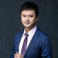 主持人小马哥抖音达人头像