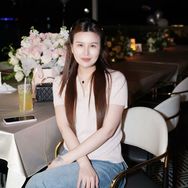 大表姐D.cousin女装抖音达人头像