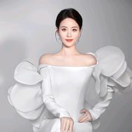 佳佳暖心热线抖音达人头像