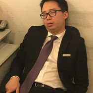 好热的黄彬抖音达人头像