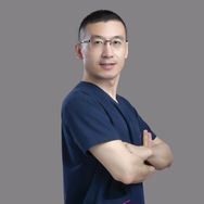杨威医生抖音达人头像