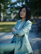 邱华新商业观察抖音达人头像