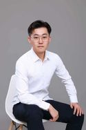金少爷说球-洛铃体育文化抖音达人头像