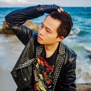 王成佛半山木屋抖音达人头像