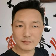 超市小老板抖音达人头像