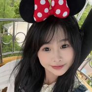 摇摇姜🍓抖音达人头像