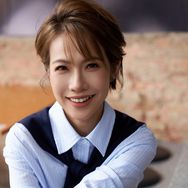 主持小媛抖音达人头像