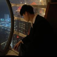 AL抖音达人头像