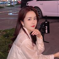 柚子小姐抖音达人头像