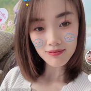 小梅子的摆摊日记🇨🇳抖音达人头像