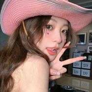 半岛贴贴盒抖音达人头像
